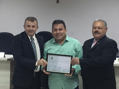 WhatsApp Image 2018-11-27 at 10.23.26.jpeg