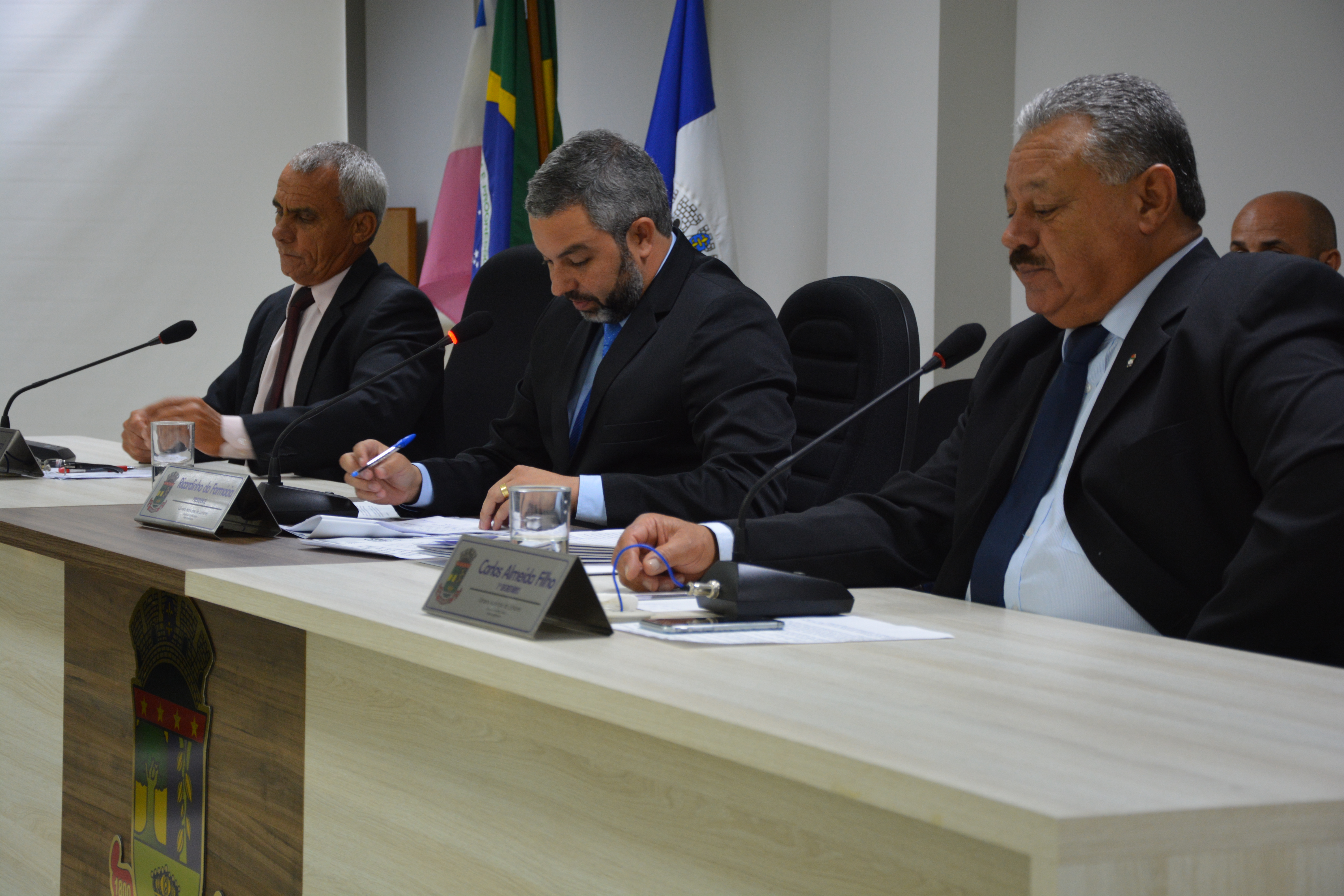 Câmara de Linhares aprova quatro Projetos de Lei