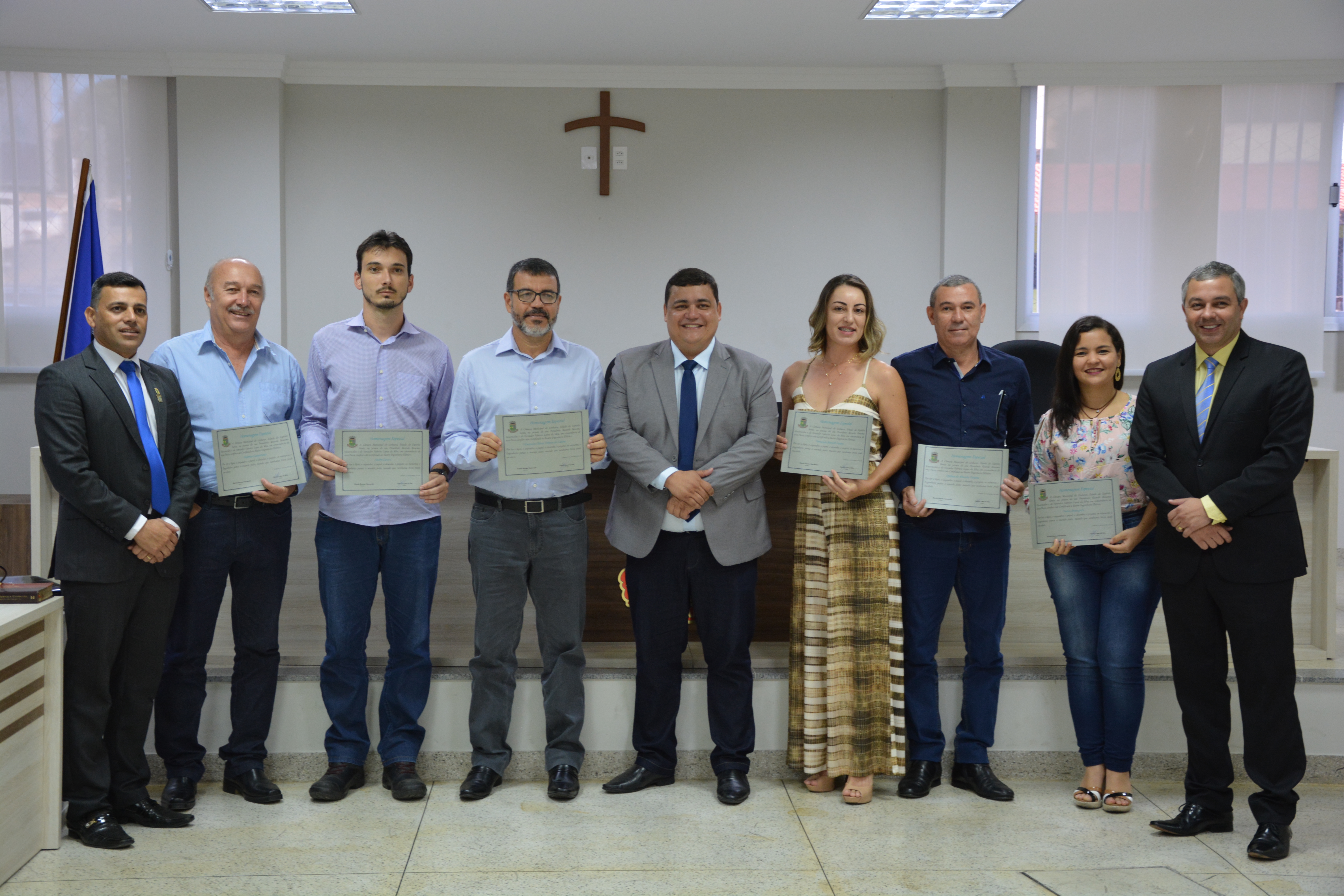 Tarde de homenagens na Câmara Municipal de Linhares